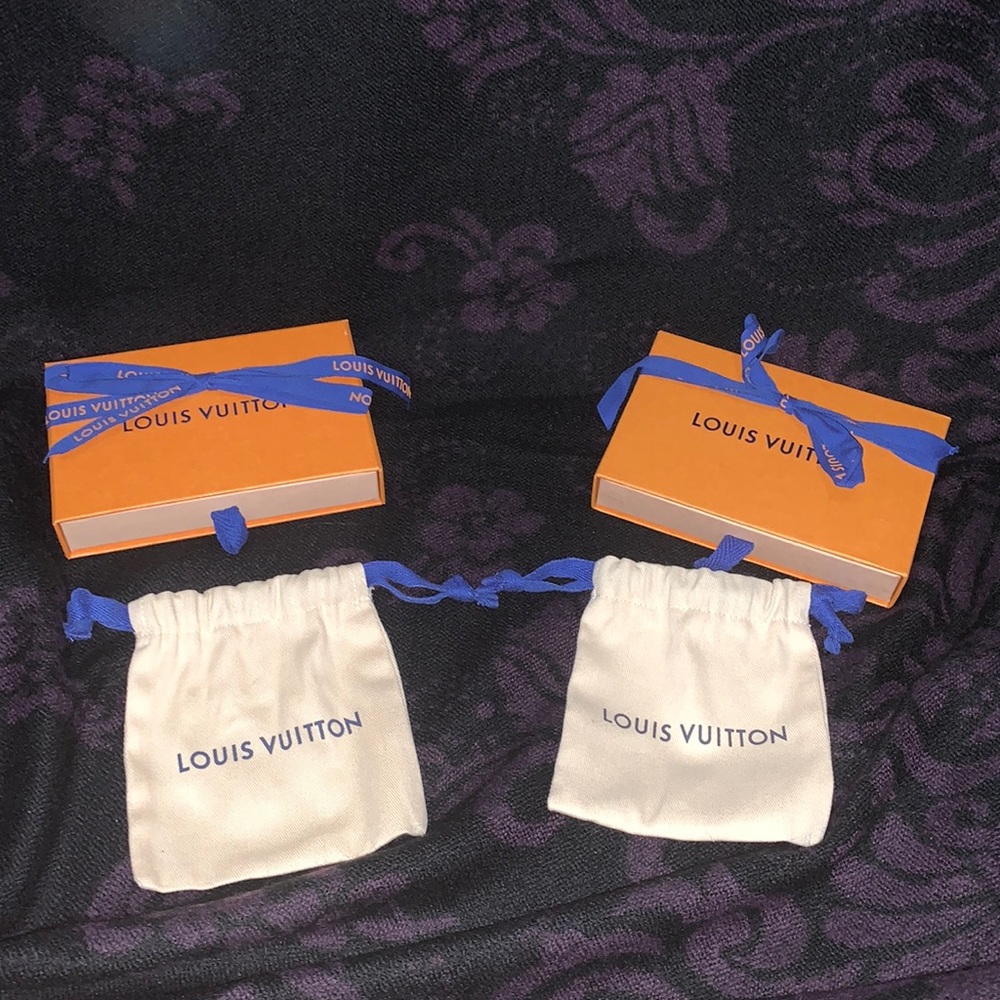 2 Louis Vuitton Boxes